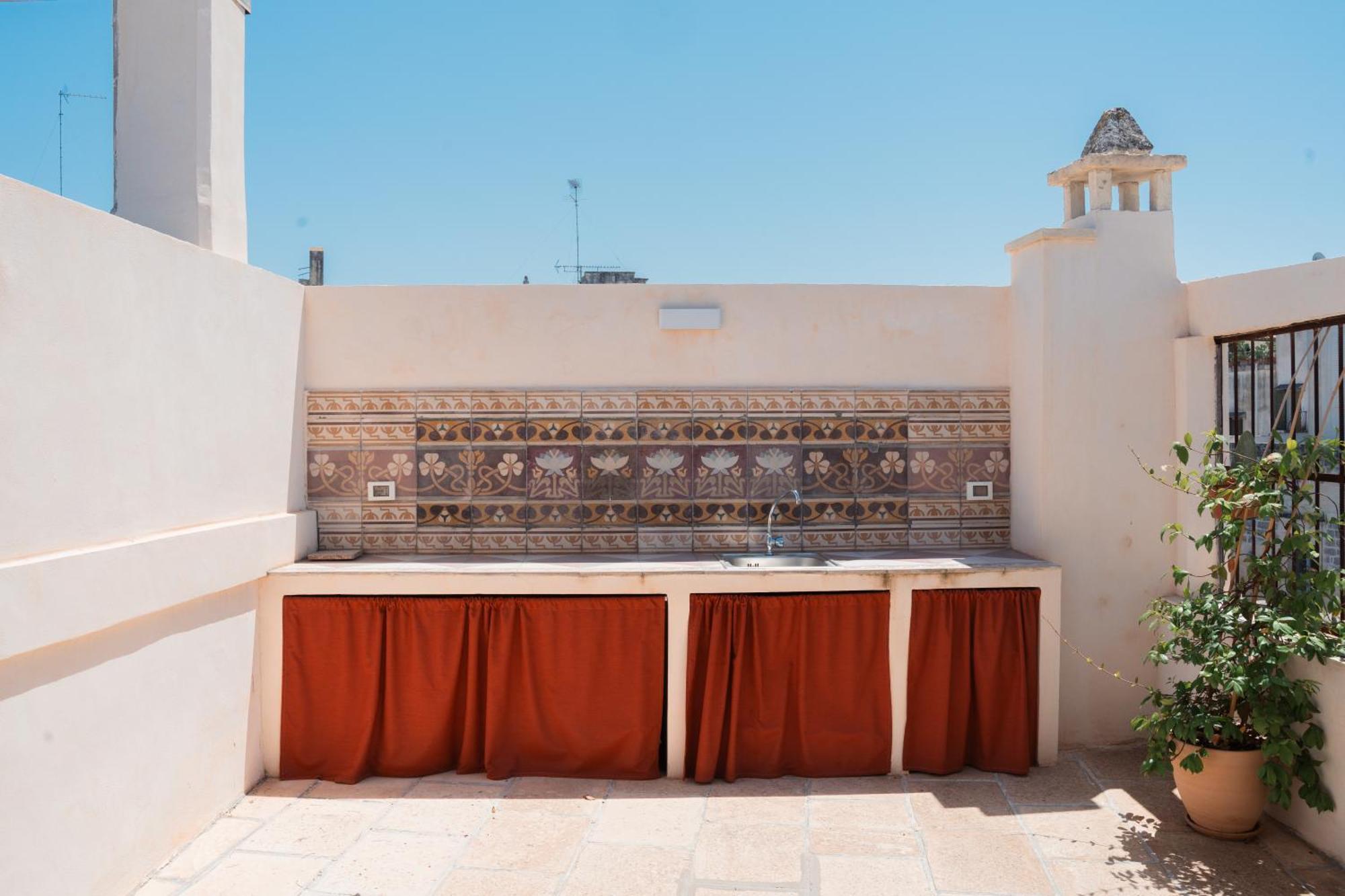 Apartment Margherita & Rooftop By Colibri *